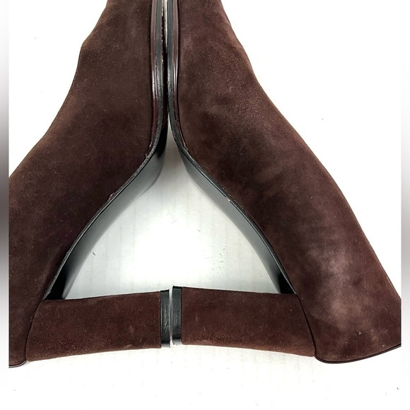 Stuart Weitzman Brown Suede Pumps - Size 5.5 - Picture 8 of 13